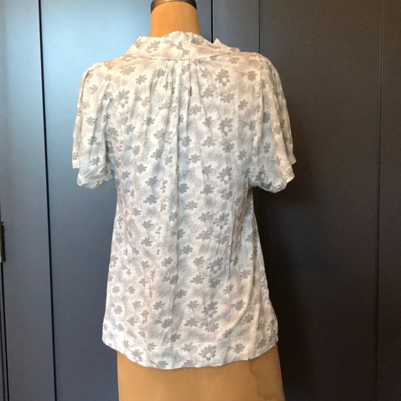 White and grey MJ blouse - Picture 3 of 8